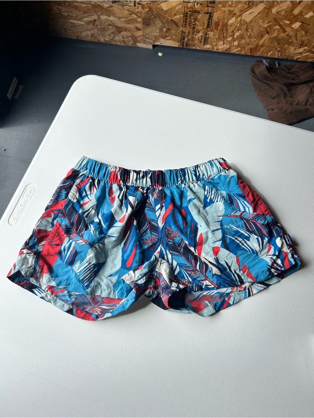 Patagonia Blue & Red Tropical Print Women's Athletic Shorts